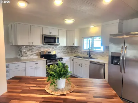 507 N 19th Avenue Cornelius OR 97113