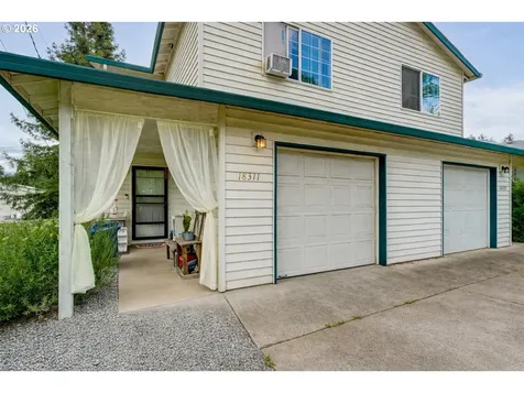 18309 Portland Avenue Gladstone OR 97027