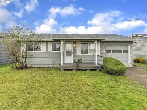 1749 Thompson Road Woodburn OR 97071