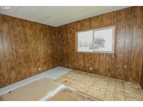 1028 Cornutt Street Myrtle Creek OR 97457