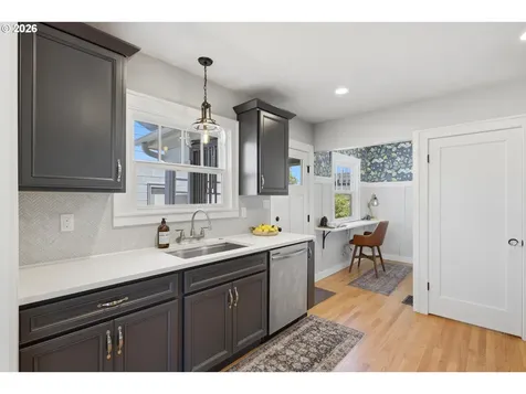 6720 NE Rodney Avenue Portland OR 97211