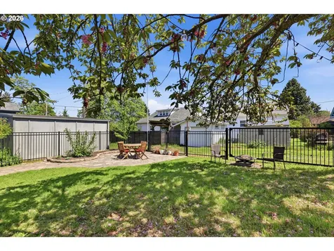 6720 NE Rodney Avenue Portland OR 97211