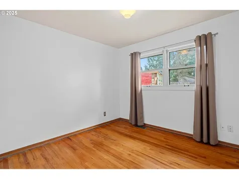 8440 SE Mill Street Portland OR 97216