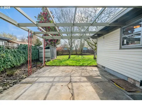 8440 SE Mill Street Portland OR 97216