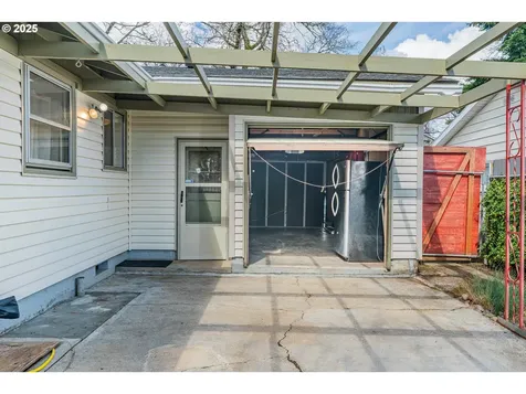 8440 SE Mill Street Portland OR 97216