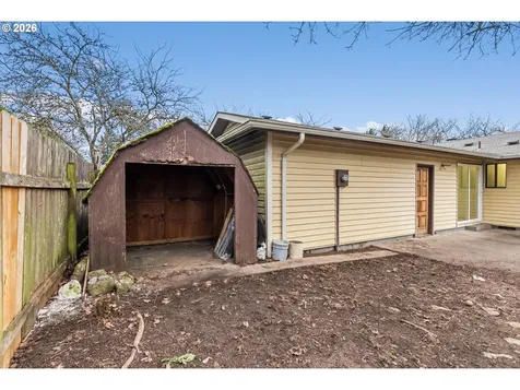 446 Kodiak Street Eugene OR 97401
