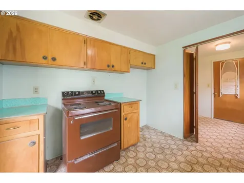 2028 Monterey Lane Eugene OR 97401