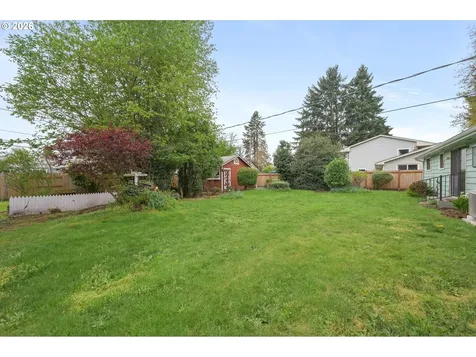 2028 Monterey Lane Eugene OR 97401