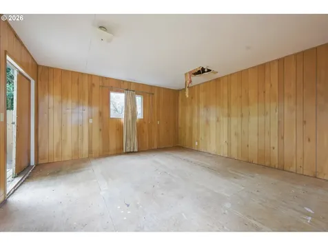 2028 Monterey Lane Eugene OR 97401