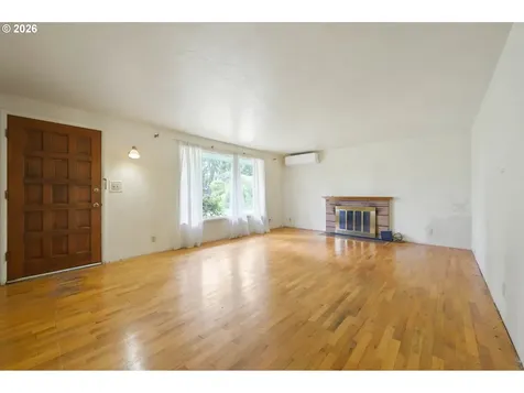 2028 Monterey Lane Eugene OR 97401