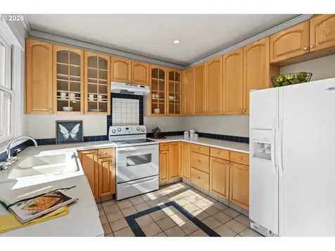 8719 SE 15th Avenue Portland OR 97202