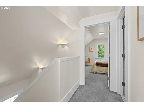 8719 SE 15th Avenue Portland OR 97202