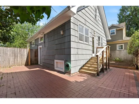 8719 SE 15th Avenue Portland OR 97202