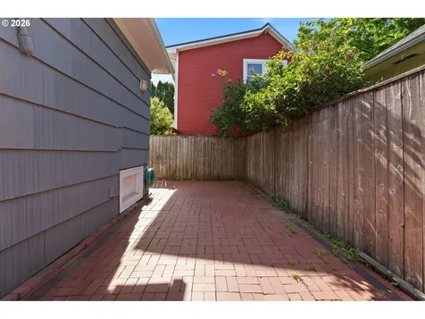 8719 SE 15th Avenue Portland OR 97202