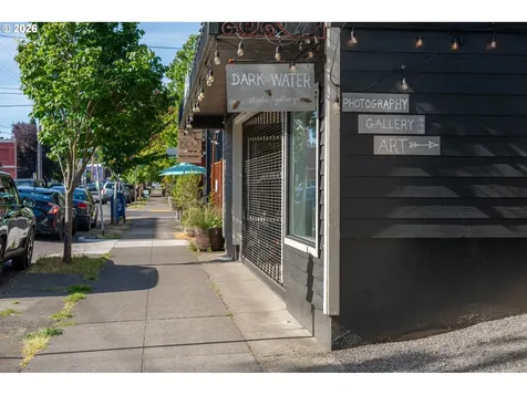 8719 SE 15th Avenue Portland OR 97202