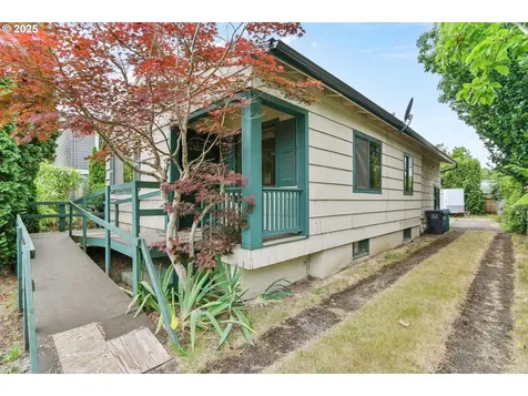 6027 N Greeley Avenue Portland OR 97217