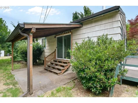 6027 N Greeley Avenue Portland OR 97217