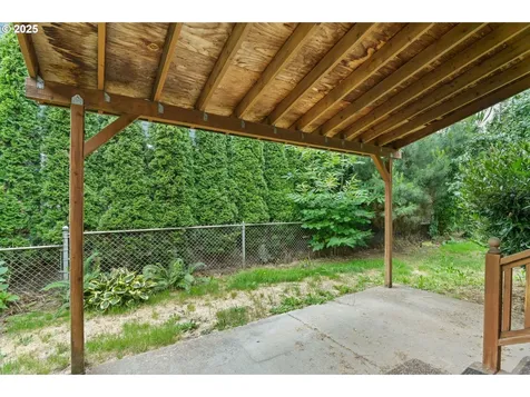 6027 N Greeley Avenue Portland OR 97217