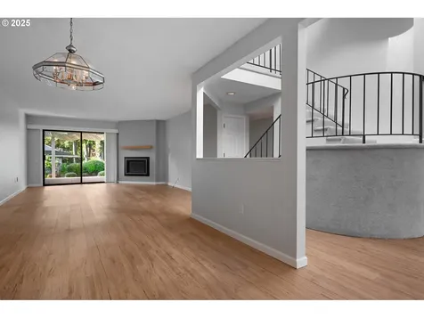 9590 SW Brentwood Place Portland OR 97224