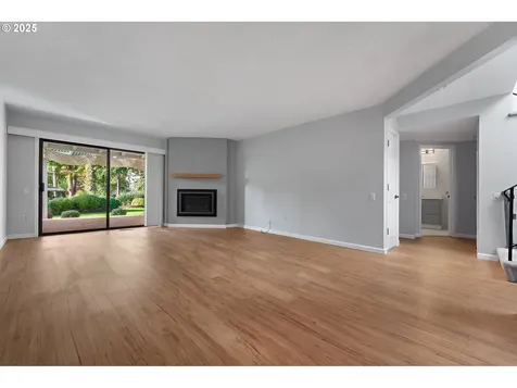 9590 SW Brentwood Place Portland OR 97224