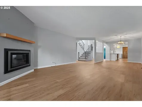 9590 SW Brentwood Place Portland OR 97224