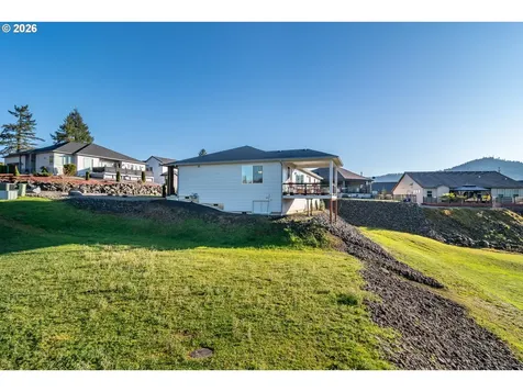607 Wildcat Canyon Road Sutherlin OR 97479