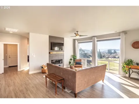 607 Wildcat Canyon Road Sutherlin OR 97479