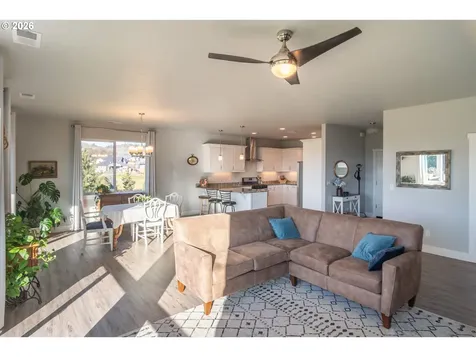 607 Wildcat Canyon Road Sutherlin OR 97479