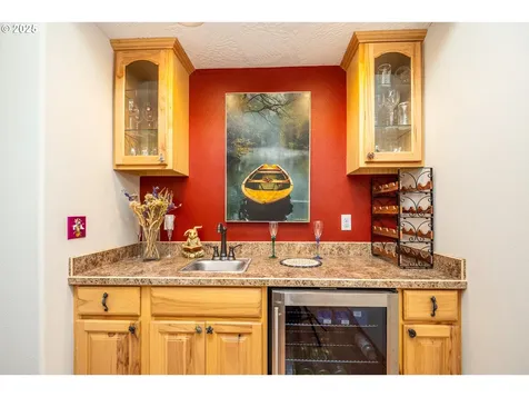 3877 SW Dahlia Lane Waldport OR 97394