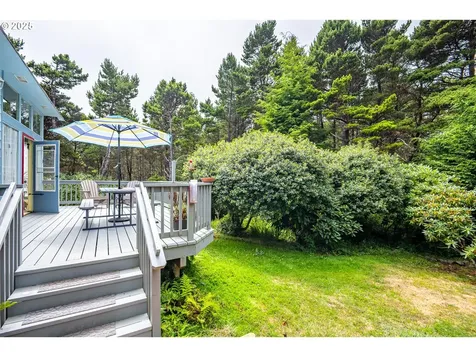 3877 SW Dahlia Lane Waldport OR 97394