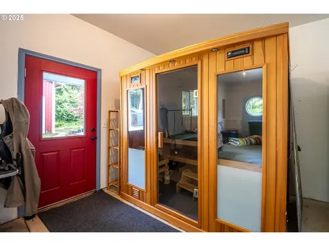 3877 SW Dahlia Lane Waldport OR 97394