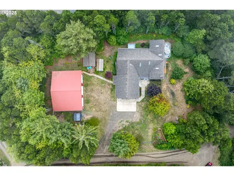 3877 SW Dahlia Lane Waldport OR 97394