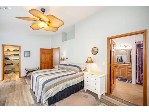 3877 SW Dahlia Lane Waldport OR 97394