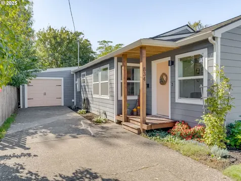 834 SE Shady Street Mcminnville OR 97128
