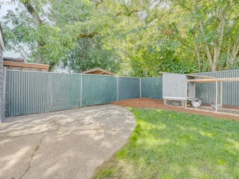 834 SE Shady Street Mcminnville OR 97128