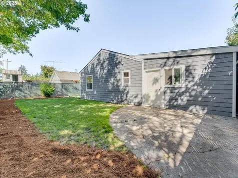 834 SE Shady Street Mcminnville OR 97128