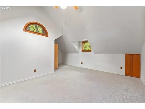 651 SE Manchester Place Portland OR 97202