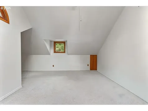 651 SE Manchester Place Portland OR 97202