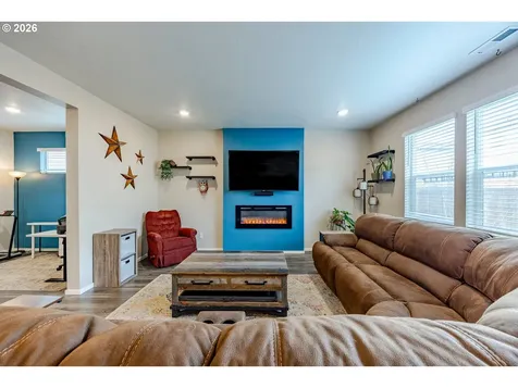 2918 Fenya Street Springfield OR 97477