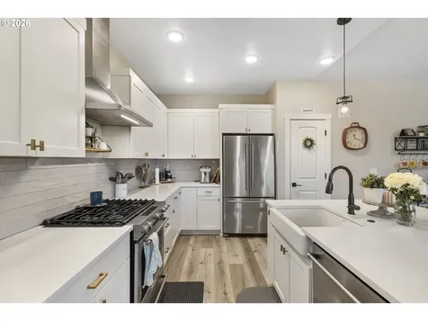 2049 NW Mcgarey Drive Mcminnville OR 97128