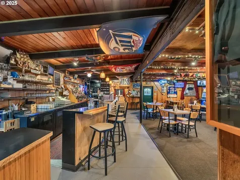 996 Pacific Drive Hammond OR 97121