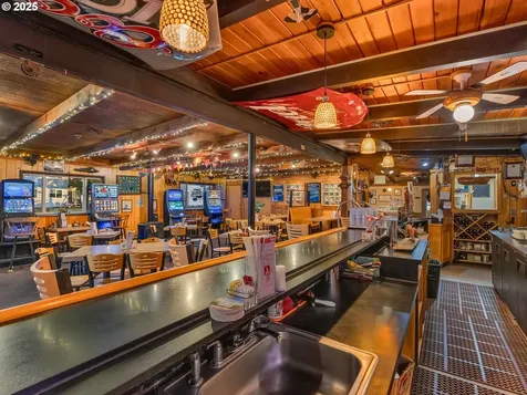 996 Pacific Drive Hammond OR 97121