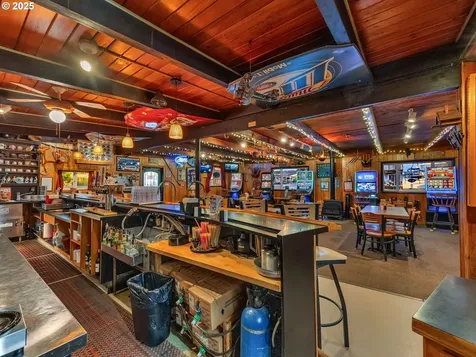 996 Pacific Drive Hammond OR 97121