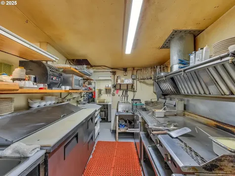 996 Pacific Drive Hammond OR 97121