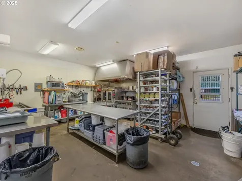 996 Pacific Drive Hammond OR 97121