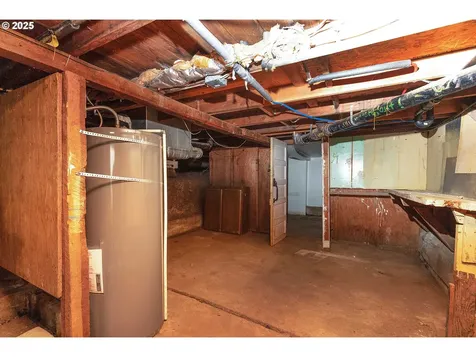 158 SE Houck Avenue Roseburg OR 97470