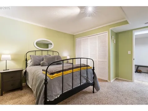 2025 Marylwood Court West Linn OR 97068