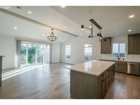 114 NW Beaver Court Dallas OR 97338
