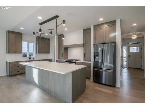 114 NW Beaver Court Dallas OR 97338