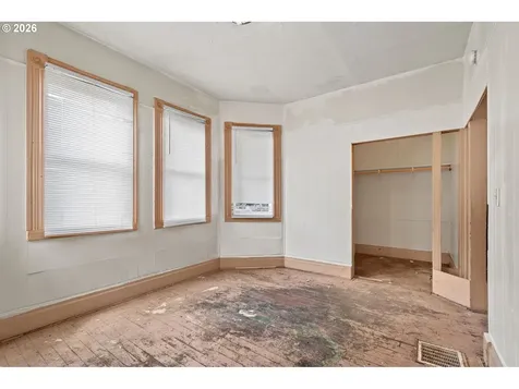 113 NE Fremont Street Portland OR 97212